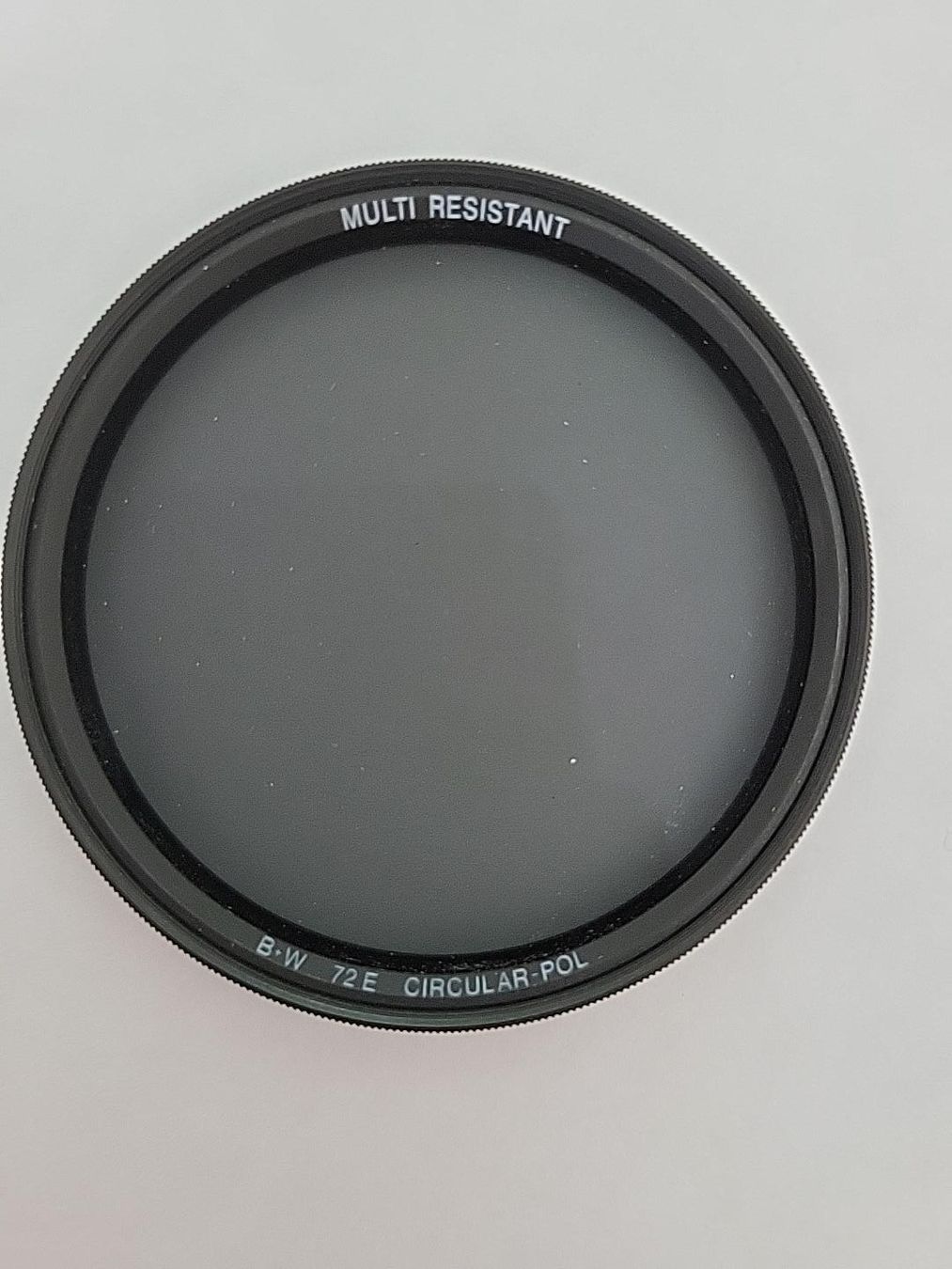 Filtri: B+W 72E Circular-Pol Multiresistant 72 mm Polfilter #17 – Usato da Dachsen venduto da MacheSache
