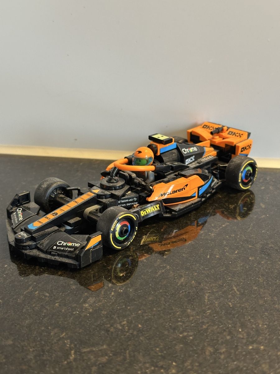 Lego Kit di costruzioni: Lego McLaren Formula 1 Auto – Nuovo (secondo la descrizione) da St. Gallen venduto da Gio3399 3