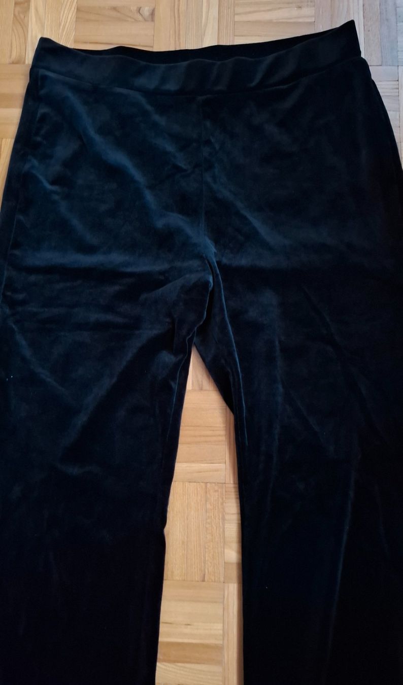 Hosen: Pantalon noir velours Even&Odd/Samthose Even&Odd schwarz – Neu (gemäss Beschreibung) aus Moutier von ant_j2nf 1