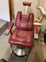 Friseurstuhl NEVAS rot Leder mit Fussschale guter Zustand