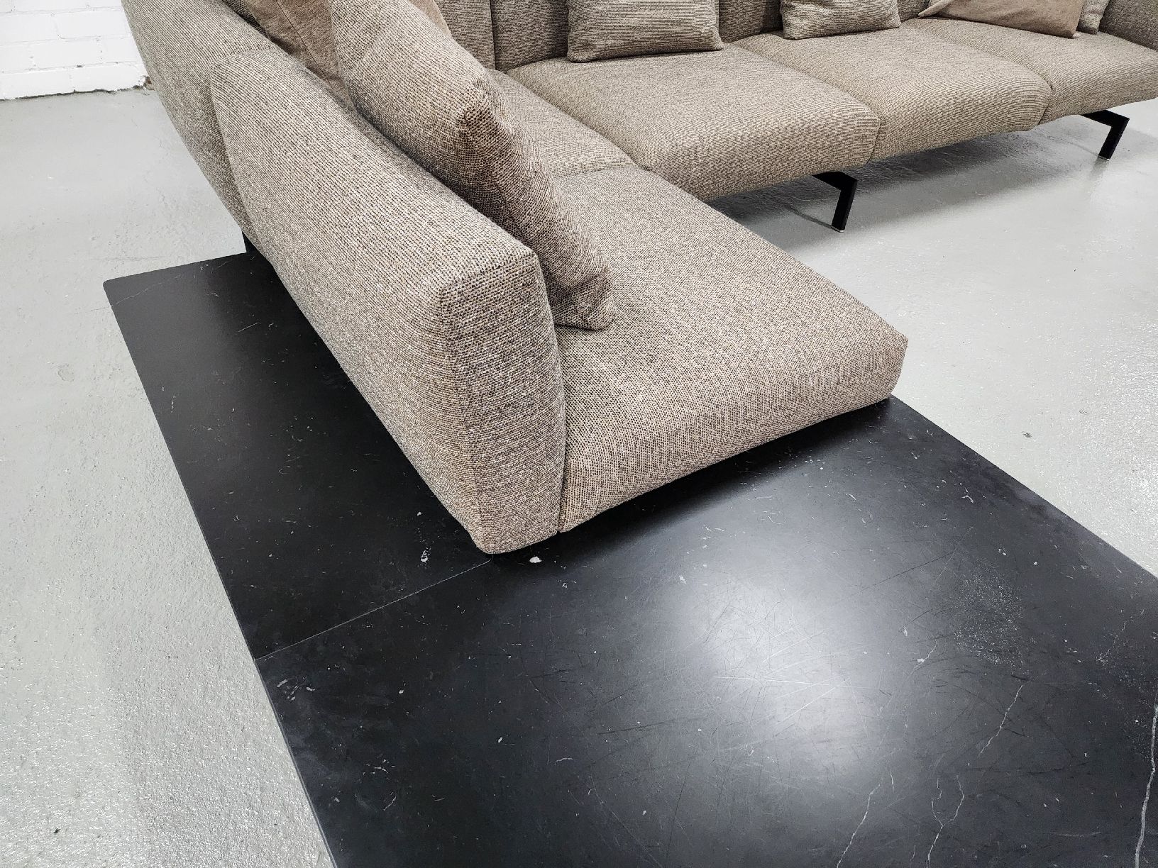 Knoll Divani: Knoll - Avio Compact Ecksofa by Piero Lissoni – Usato da Nijmegen venduto da HermsenDesign 3