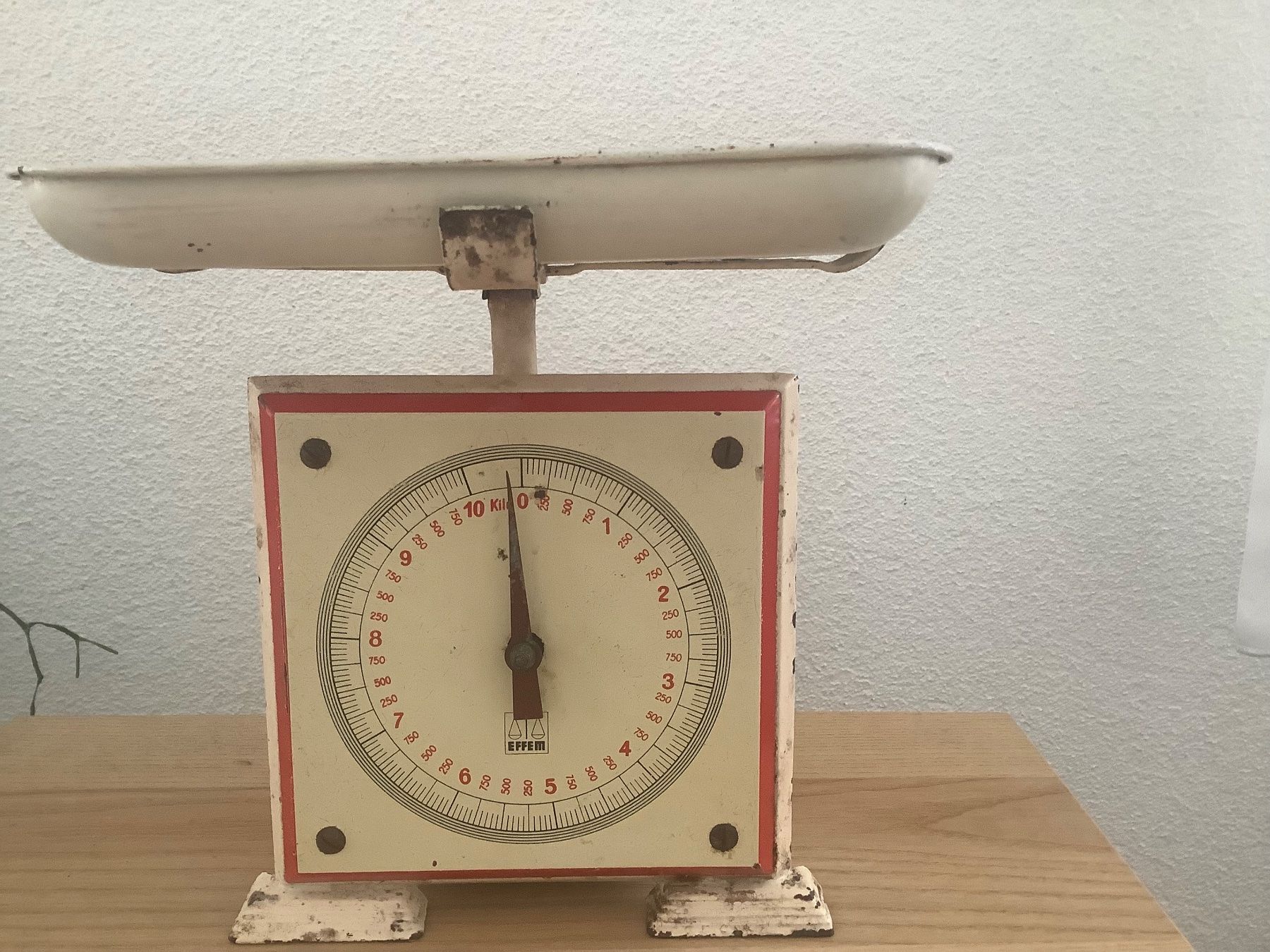 Bilance e pesi: Effem / antike Küchenwaage / 10 Kilo – Usato da Dübendorf venduto da Troll_88