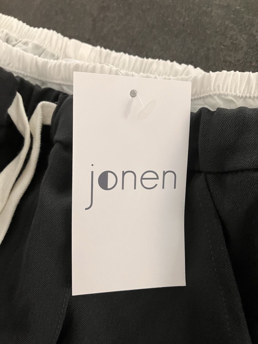Pantaloni: Festliche Hose Gr. 128 – Nuovo (secondo la descrizione) da Reigoldswil venduto da Misa1705 1