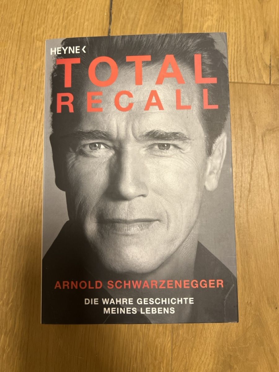 Libri: Buch Total Recall Arnold Schwarzenegger  – Nuovo (secondo la descrizione) da Ebikon venduto da Angelheart1000