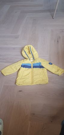Neuwerige Kinderjacke Gr. 68