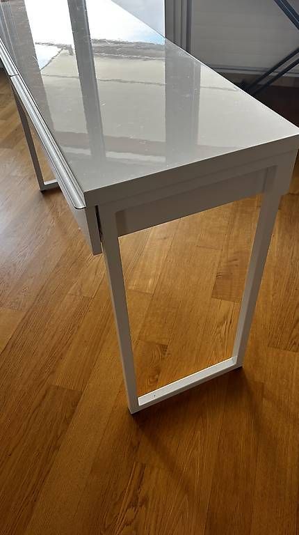 Ikea Scrivanie: IKEA Besta Burs Schreibtisch – Nuovo (secondo la descrizione) da Birmensdorf ZH venduto da nic_rrm2 1