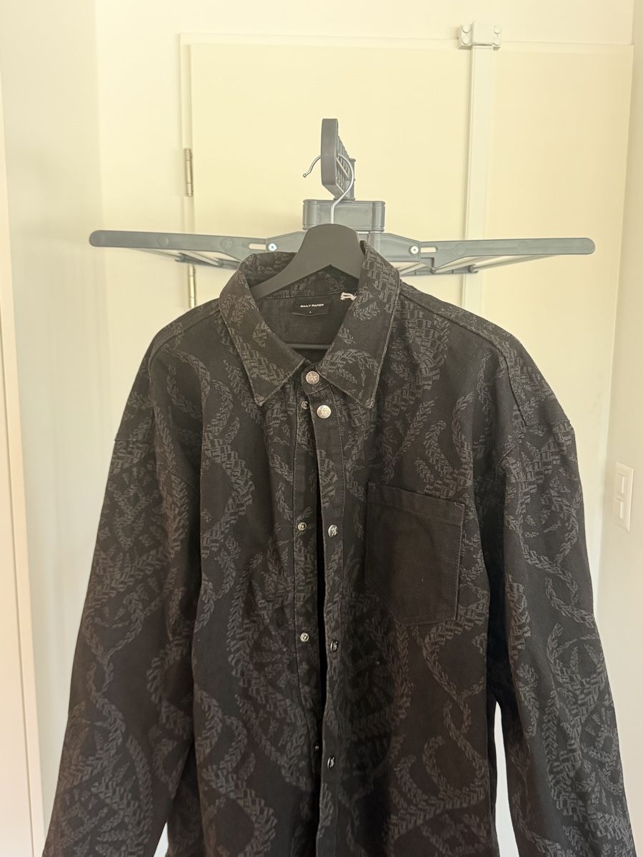 Giacche: Daily Paper Denim Jacket Black Pattern Size L – Nuovo e nell'imballaggio originale da Zürich venduto da Gautier_Juan