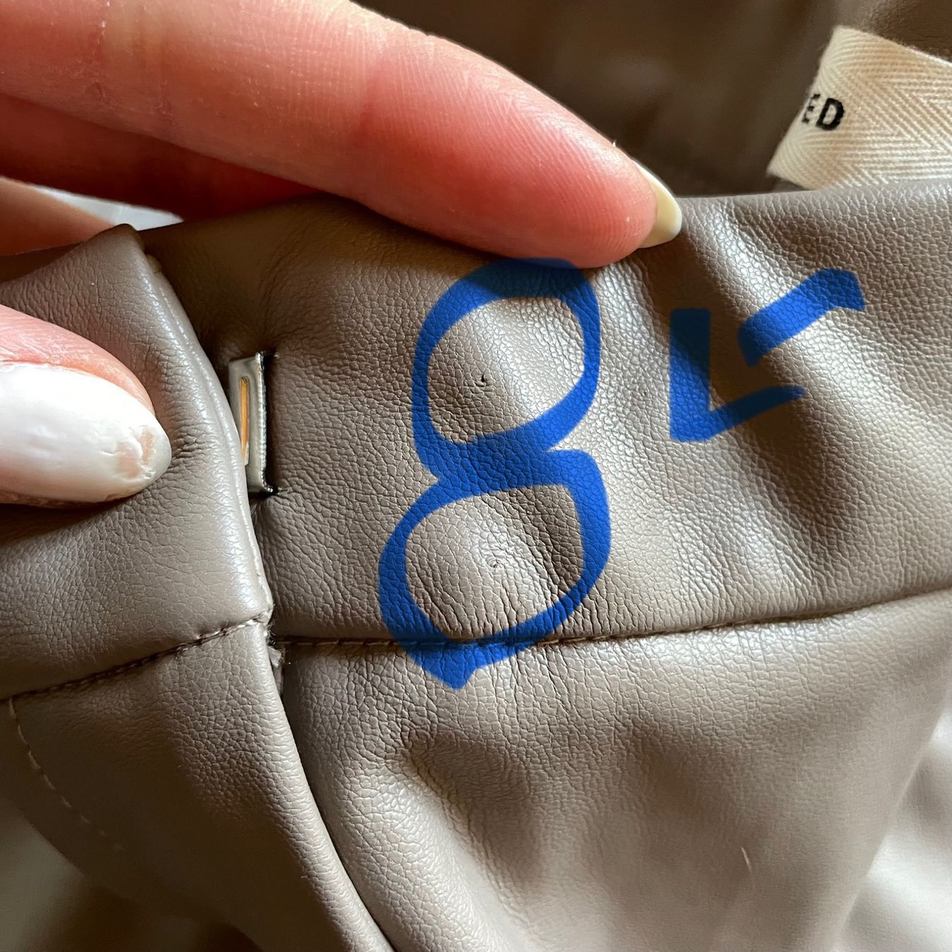 Hosen: Pantalon (similicuir) – Gebraucht aus St-Légier-Chiésaz von Athenae 2