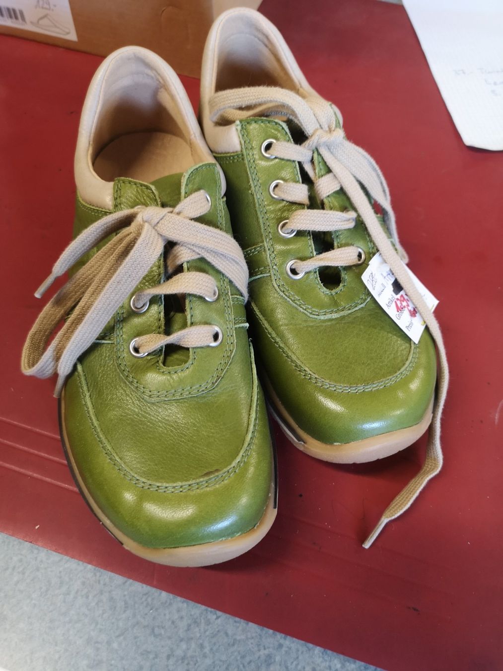 Helvesko Scarpe da donna: Helvesko – Nuovo e nell'imballaggio originale da Möhlin venduto da Highwaytom 1