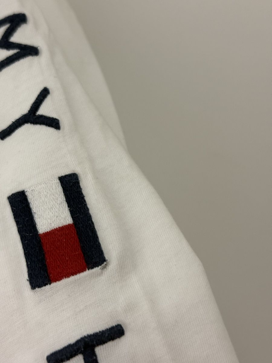 Tommy Hilfiger Camicie: T-shirt Tommy Hilfiger L  – Usato da Emmen venduto da mar_7wfr 2