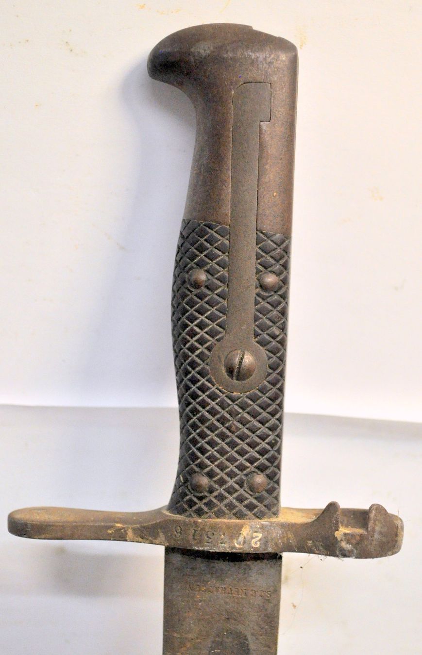 Schweizer Armee Armi bianche: Ancienne "grande" baïonnette armée Suisse – Usato da Neuchâtel venduto da Neuchatel 7