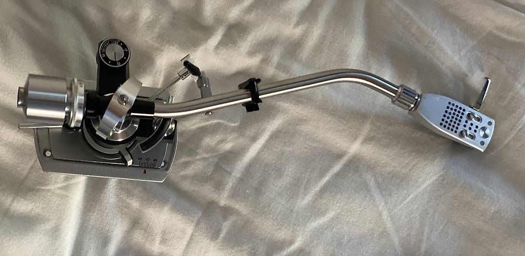 Instruments de musique: Bras Acos GST-1 – D'occasion à Mont-sur-Lausanne par fab_j66c