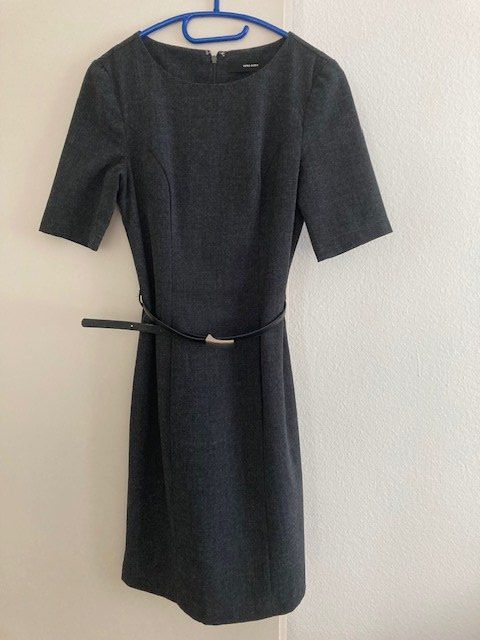 Lotti di vestiti: 5 div. Business-Kleider, Gr. 34 – Usato da Richterswil venduto da Hausi12