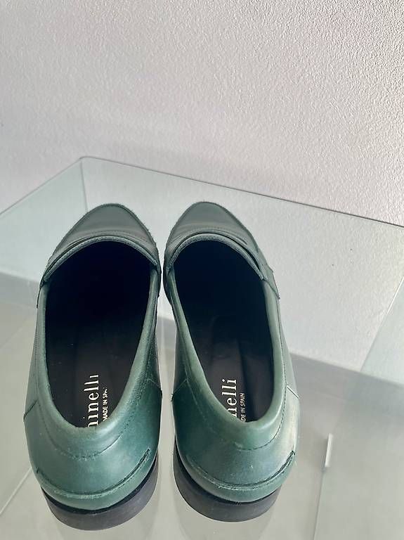 Scarpe da donna: Mocassin verts cuir Minelli 37 – Usato da Noville venduto da jga_9lk5 2
