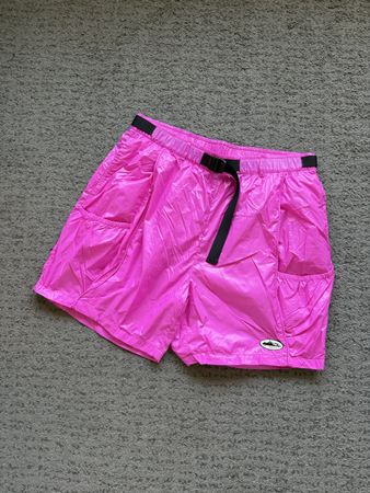 Shorts Corteiz rose taille L bon état