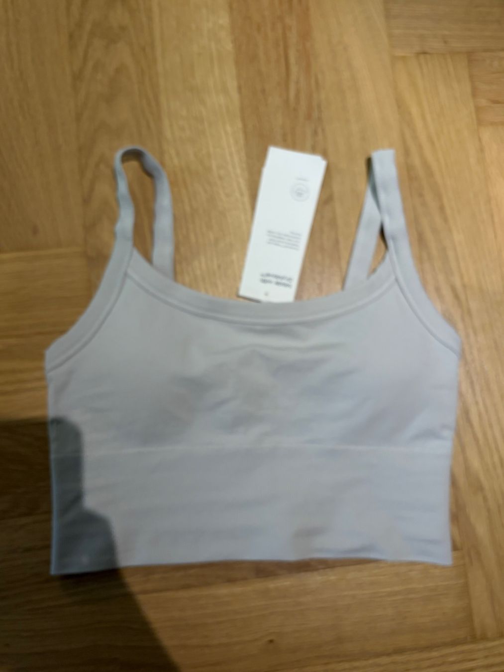 H&M Tops: HM Sports bra size S Dry Move – Neu und originalverpackt aus Zürich von mon_ht6w