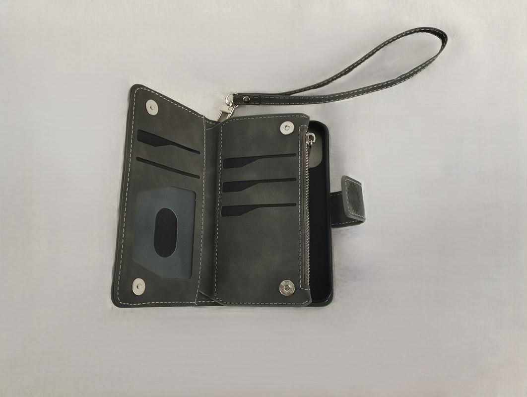 Cover & Protezioni schermo: Handyhülle iPhone 12 mini – Usato da Schübelbach venduto da Restwert_Schubelbach 4