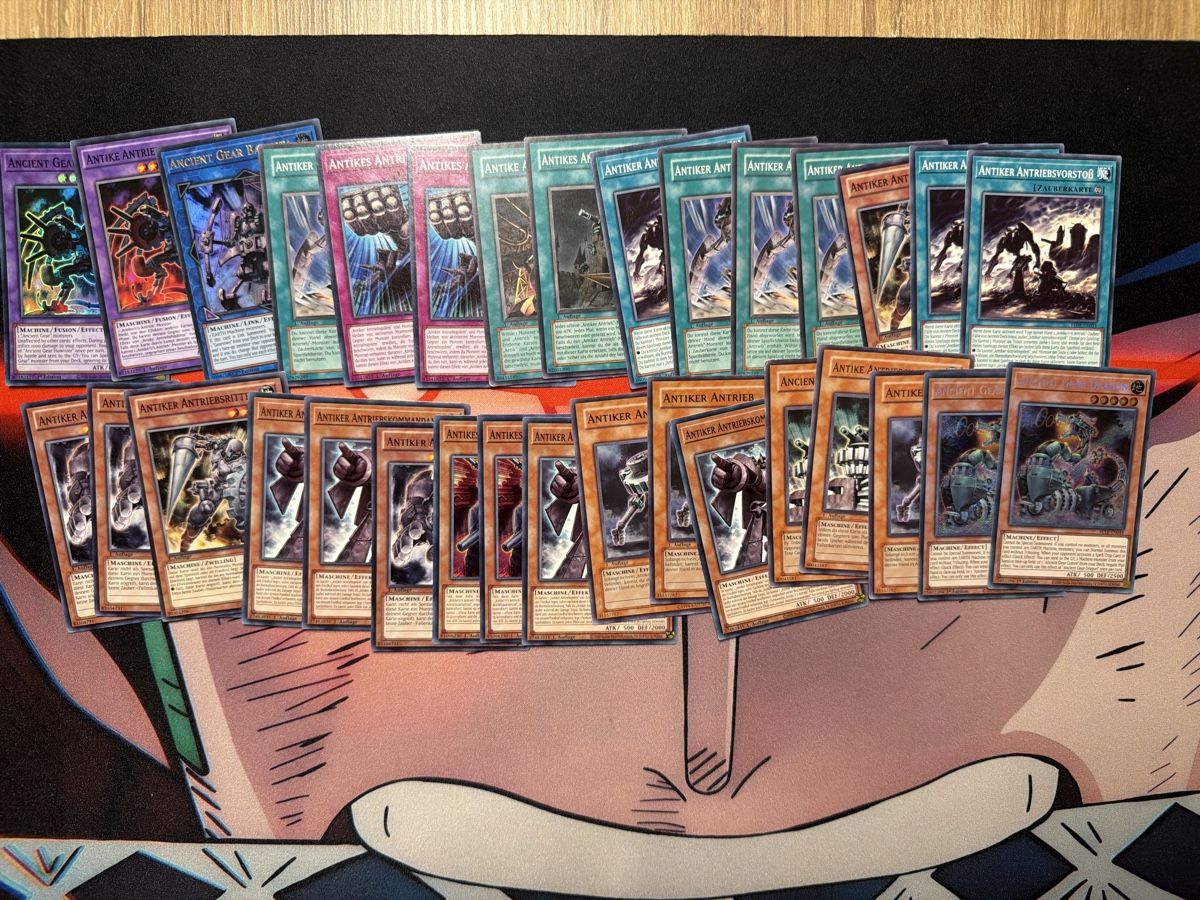 Yugioh Carte collezionabili: Antiker Antrieb 32 Deck Karten Yugioh – Usato da Arbon venduto da ids