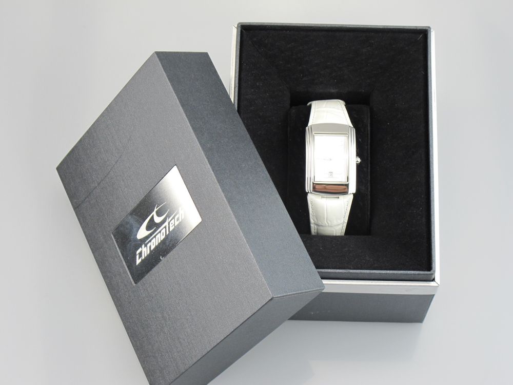 Chronotech Damen oder Herren Uhr | Kaufen auf Ricardo