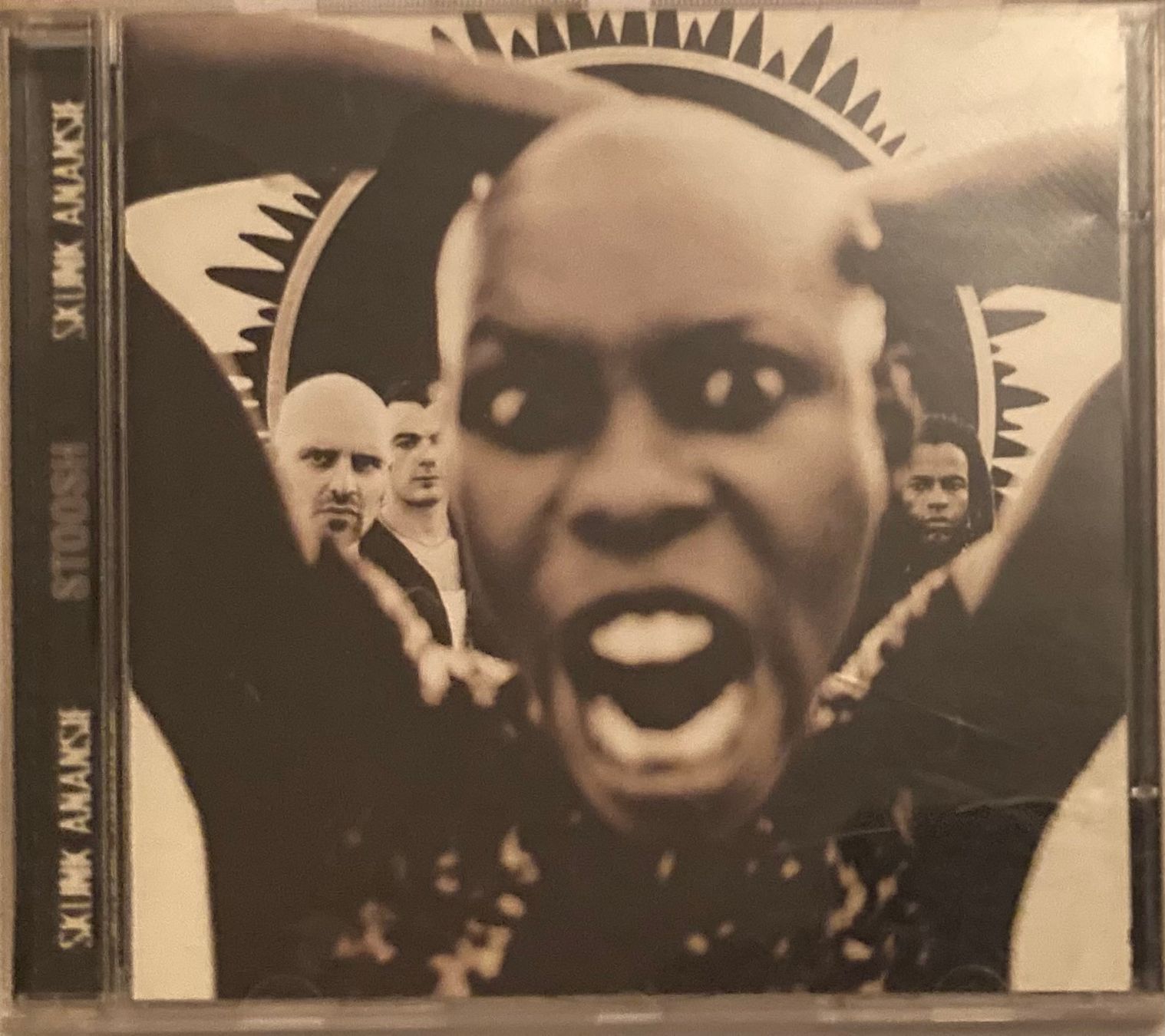CDs: SKUNK ANANSIE - STOOSH – D'occasion à Poliez-Pittet par Newtown-Records