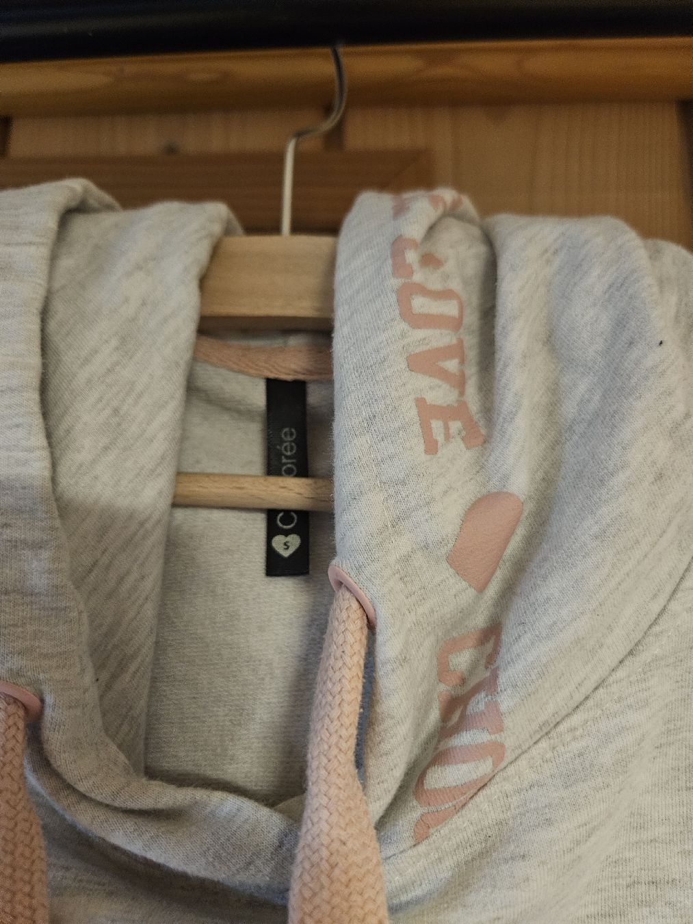 Maglioni & Felpe: Coree Pullover/Hoodie mit Print, Grösse S, Top Zustand! – Usato da Gutenburg venduto da Andle219 1