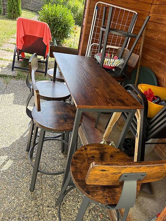 Tischset: Bartisch mit 6 Stühlen – Gebraucht aus Reinach AG von Cristina.81