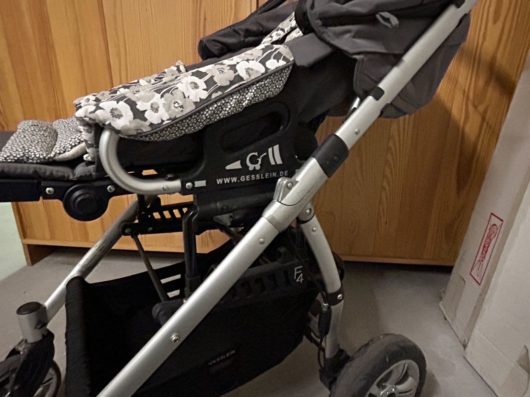 Gesslein Kinderwagen: Kinderwagen Gesslein (285 036 036) – Gebraucht aus Basel von arm_gf7p 6