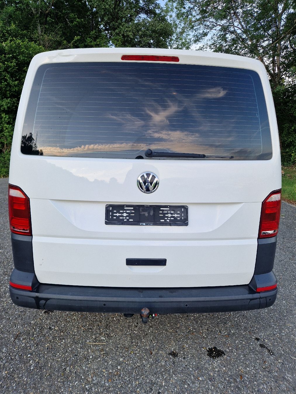 VW Veicoli commerciali: VW T6 Kastenwagen weiss – Usato da Rumisberg venduto da Synchro 2