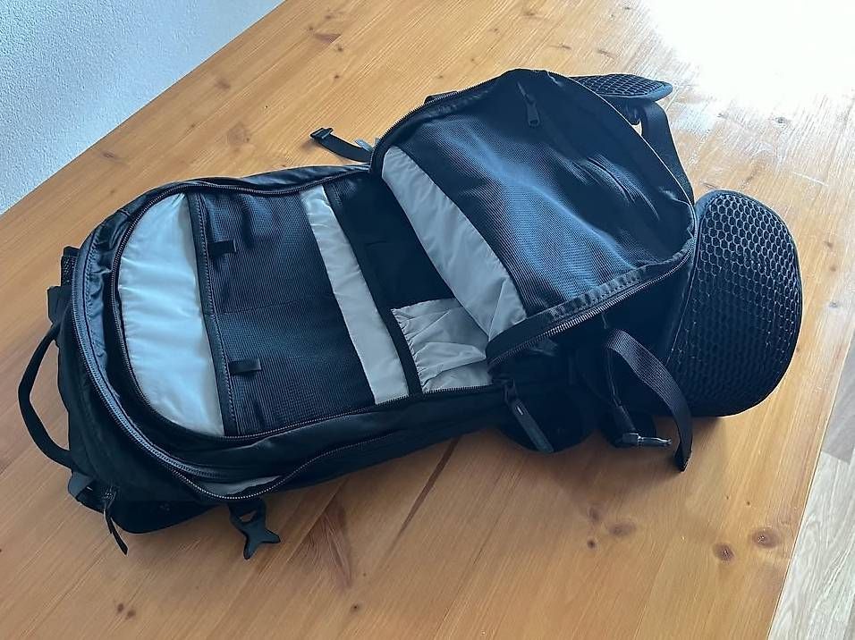 Zaini: Sac à dos USWE SHRED 25L MTB Daypack – Usato da Fribourg venduto da Yehruda 2