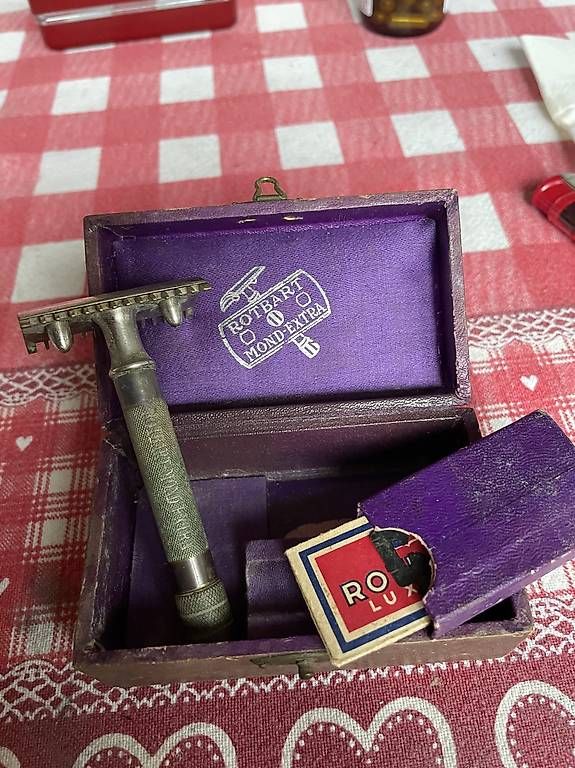 Rasierapparate & Rasierklingen: Rasierer – Gebraucht aus Steckborn von scheese123 1