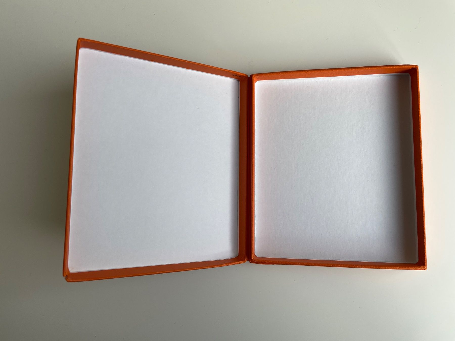 Hermès Altro in Decorazioni & Accessori: Hermes Schachtel Box – Usato da Winterthur venduto da 19.19 3