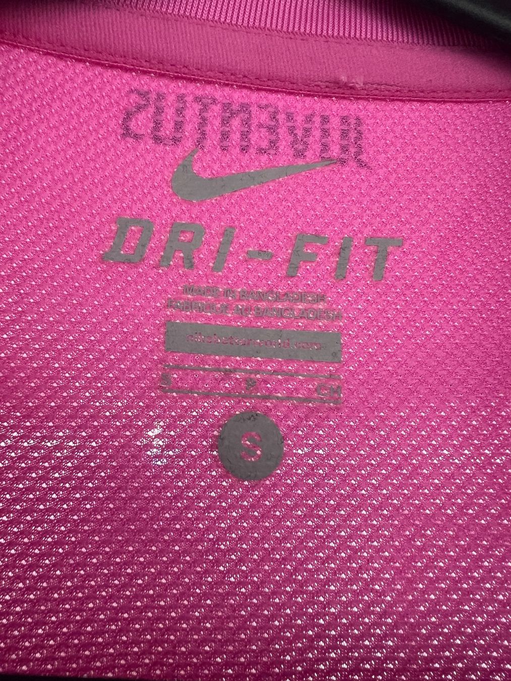 Nike Canottiere & Pantaloni: Nike Juventus Trikot 2011-2012 away – Usato da Cully venduto da DealerPrice 2