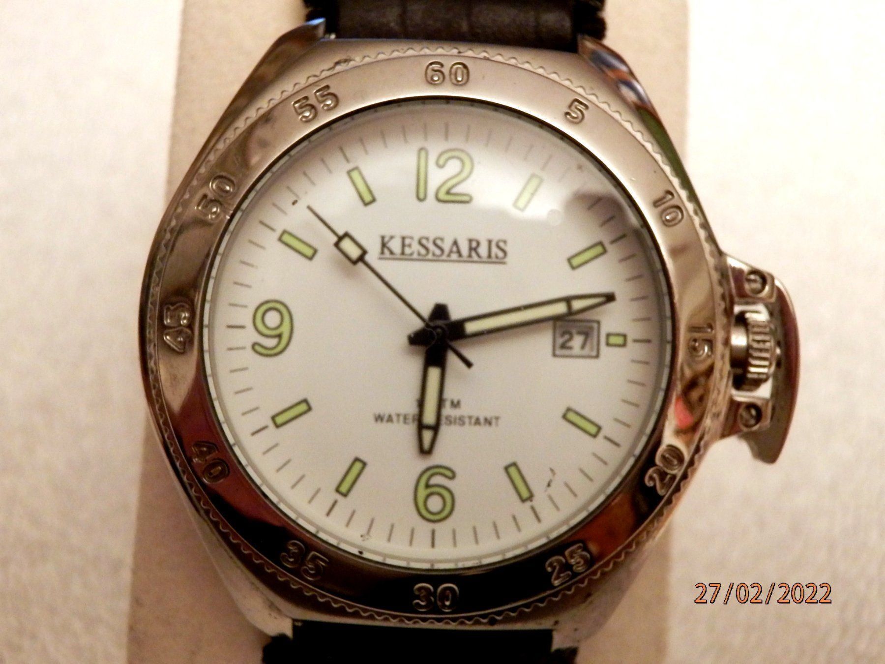 Montres: Kessaris, Quartz, Datum, Ø 40mm, läuft – D'occasion à Ueberstorf par dinbau 1