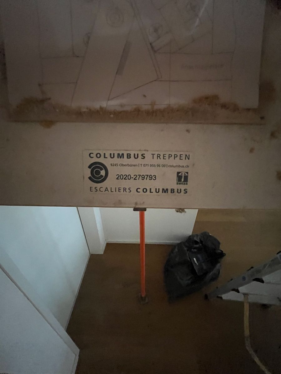 Scale: Aufzugtreppe Columbus – Usato da Tegerfelden venduto da Zimmermah1989 2