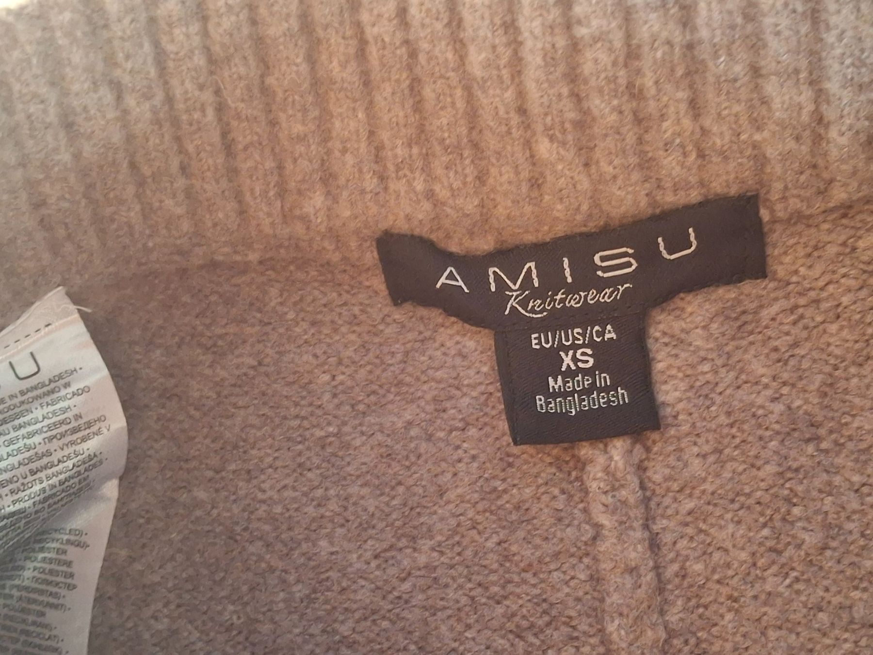Pantaloni: Pantalon d intérieur taille XS marque Amisu – Usato da Villiers venduto da san_jn5w 3