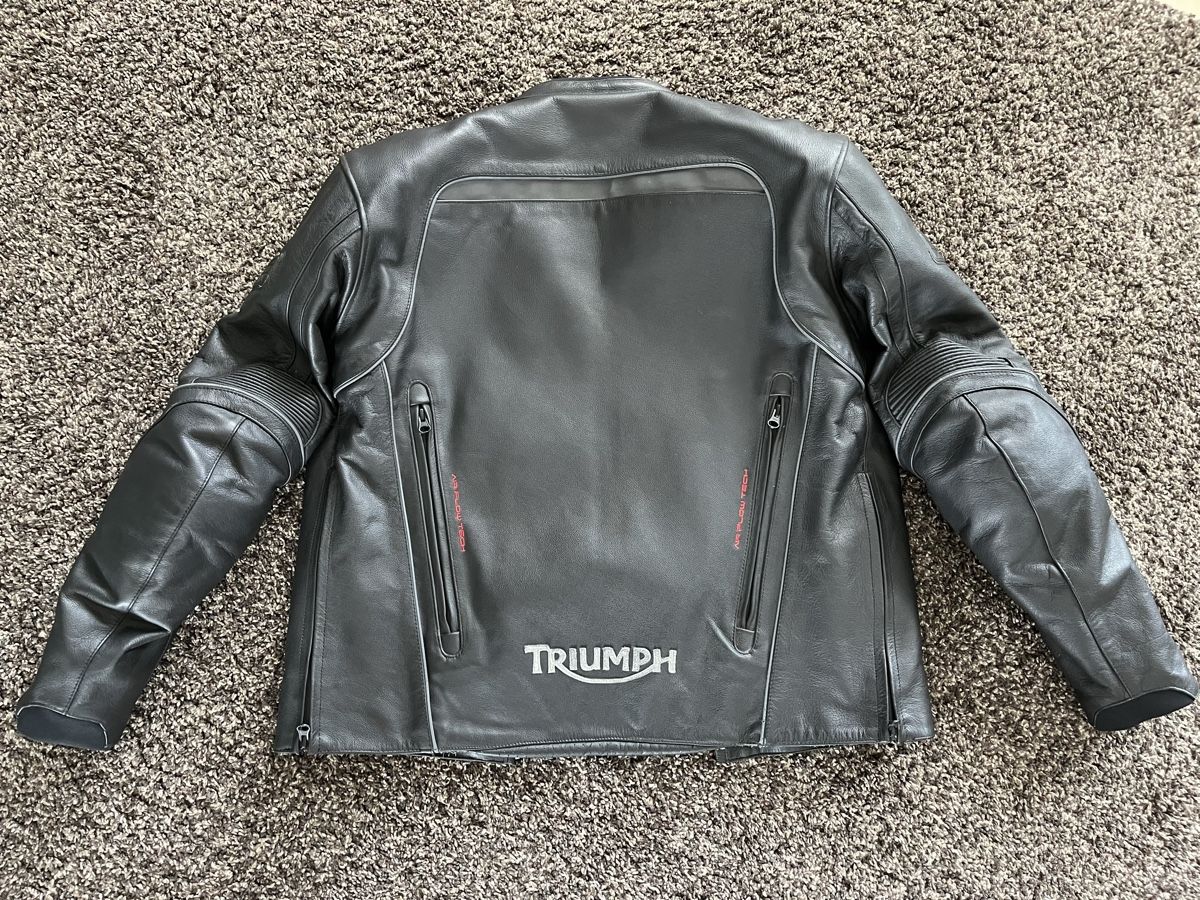 Triumph Giacche: Motorradjacke Triumph 44/54 – Usato da Greifensee venduto da daniel1982 1