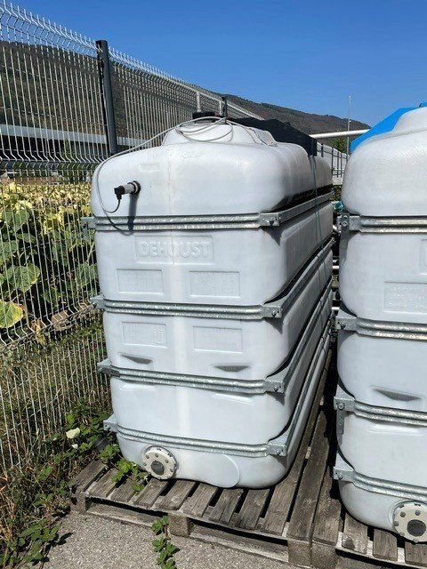 Sonstiges Fahrzeugzubehör: Citernes de 4000 litres – Gebraucht aus Biel/Bienne von Poly_26 3
