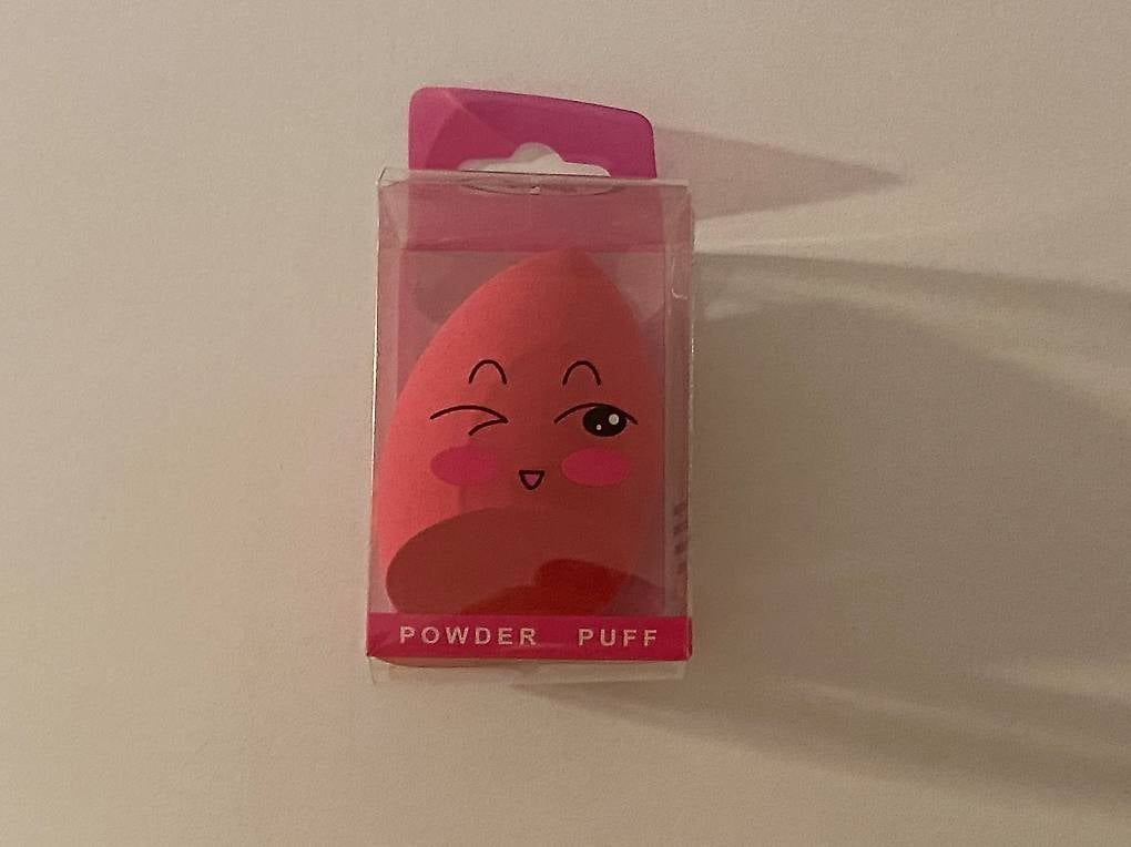 Make-up: Neuer Beautyblender/ Make-up-Schwamm – Neu und originalverpackt aus Ellikon a d Thur von sar_l8sf