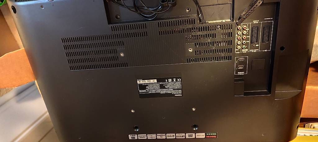 Televisori: Televisore Toshiba – Usato da Stabio venduto da gia_x56y 2
