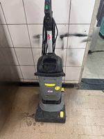 Scheuersaugmaschine BR 30/4 C