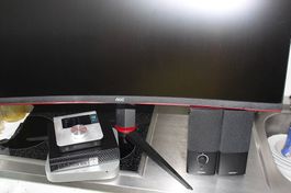 34 Zoll Display + Zubehör