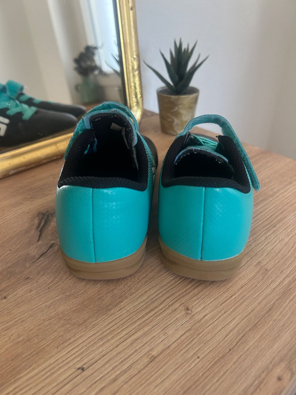 Fila Scarpe per ragazzi: FILA Hallenschuhe - Gr. 30 – Usato da Illnau venduto da Monkky 2