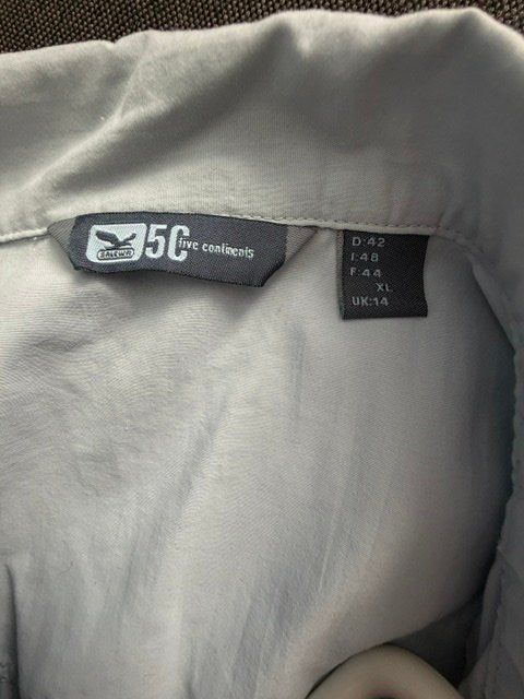 Salewa Camicette: Wander Bluse Salewa hellblau Gr. 42 – Usato da Jona venduto da tzhkaka1 4