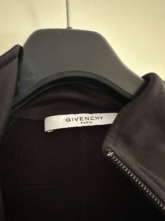 Givenchy Giacche: Givenchy Jacke - Unisex S/M – Usato da Buchs SG venduto da Laravalentina 4