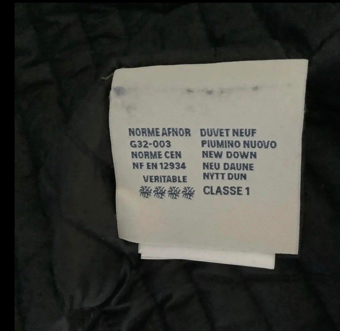 Moncler Mäntel: Moncler classic black wool coat size 2 – Gebraucht aus Zetzwil von April99 4