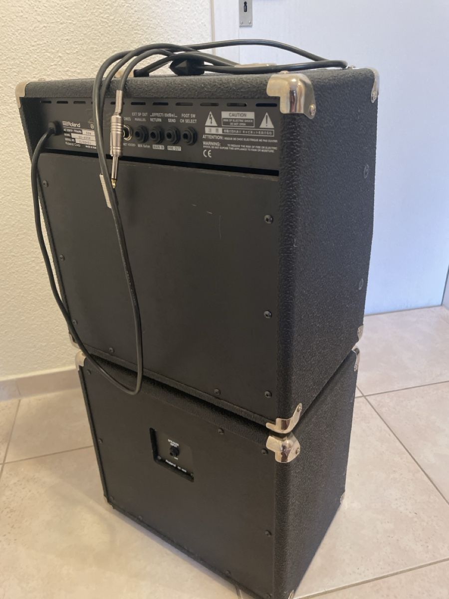Roland Amplificatori: Gitarrenverstärker Roland 405 – Usato da Ebikon venduto da kob_mcb6 1