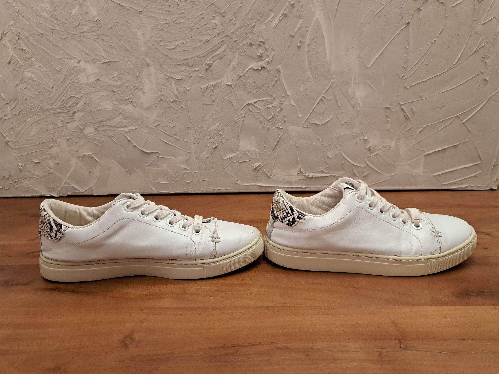 Kurt Geiger Scarpe da donna: Vegane Kurt Geiger Sneaker Gr. 40 Creme Leder – Usato da Männedorf venduto da ste_9lfs 4