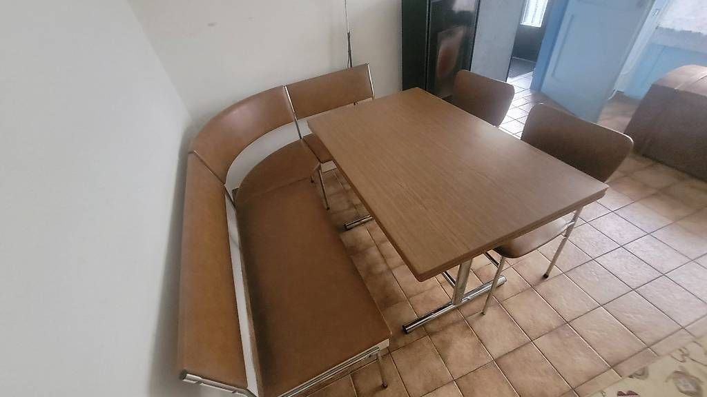 Schränke: Libreria, armadio e letto a scomparsa in ottimo stato – Gebraucht aus Bellinzona CH von arc_tws5 2