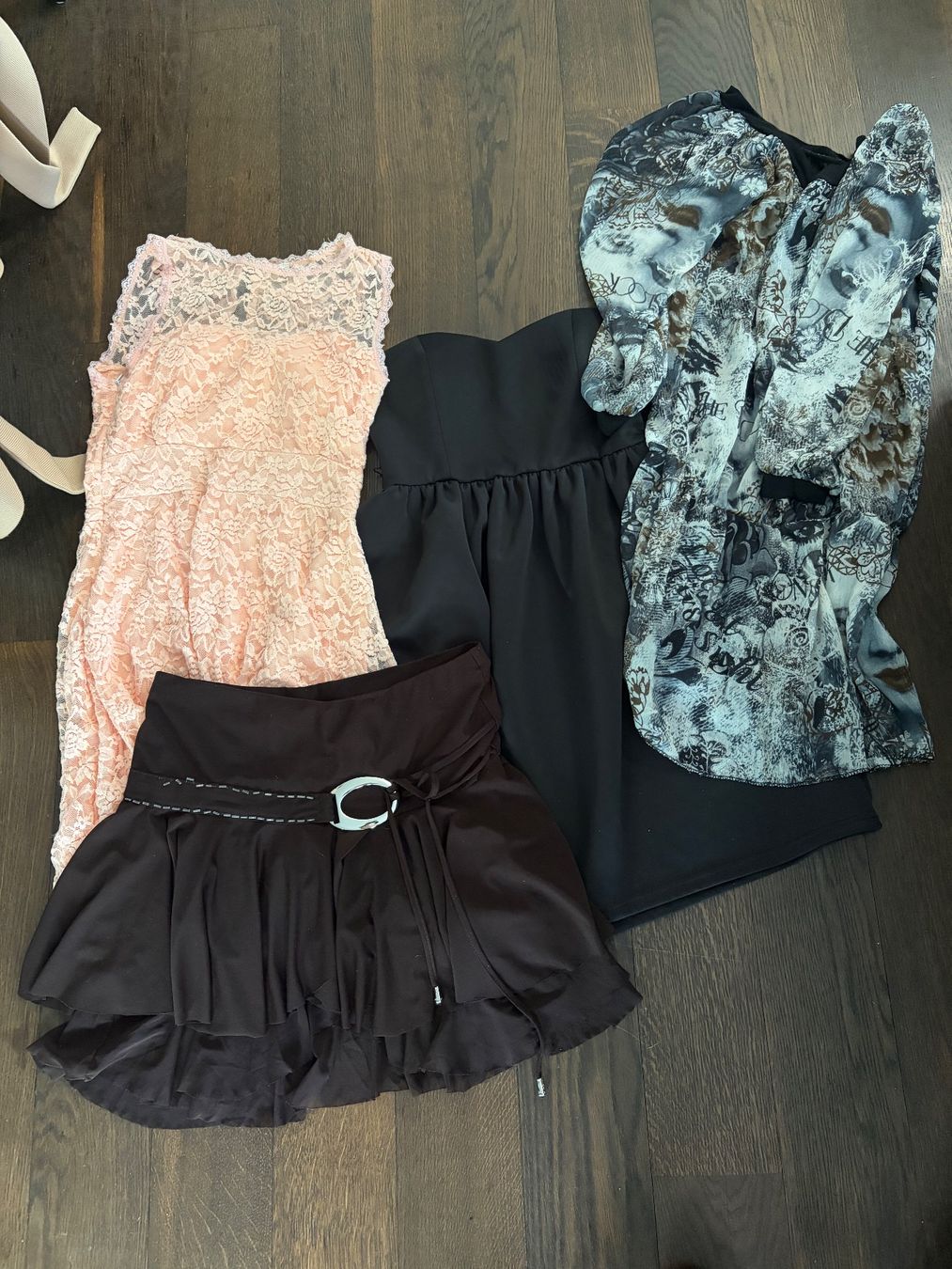 Lots de vêtements: Kleiderpacket, gr. S – D'occasion à Schlieren par Shelly03
