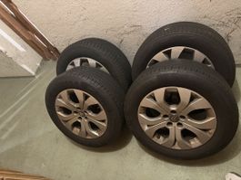 Sommerrreifen auf Citroen Alufelgen.
